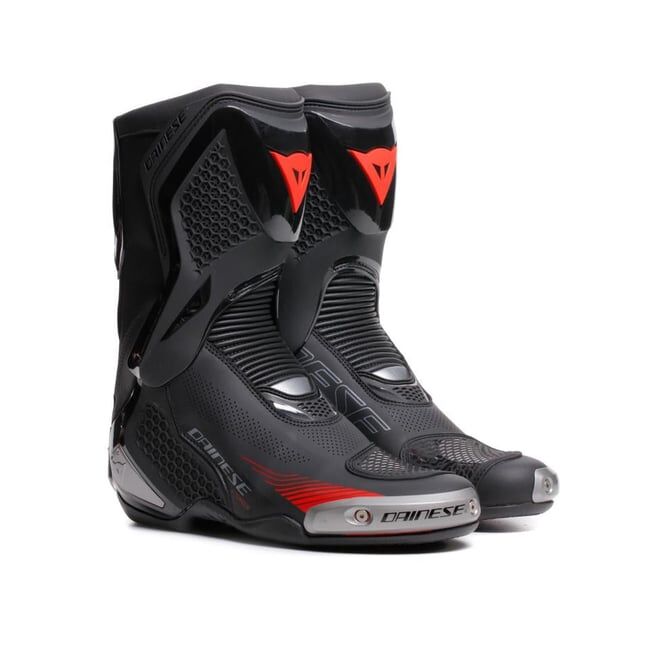 Dainese Torque 4 Air Black Red Lava Bot