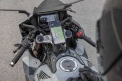 QUADLOCK USB HAVA KOŞULLARINA DAYANIKLI KABLOSUZ ŞARJ BAŞLIĞI