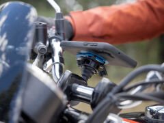 QUADLOCK 360 M8 TEK CIVATA MONTAJ TABANI